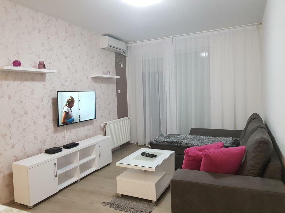 Apartment Gea 18 Novi Sad Luaran gambar